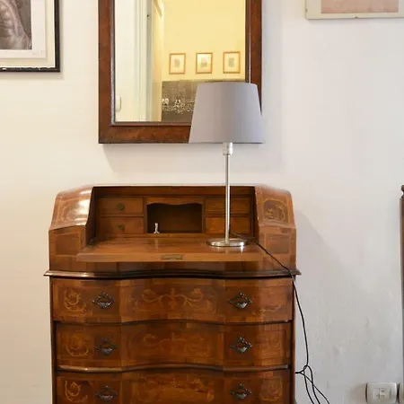 367 Di Piazza Brin Apartment *