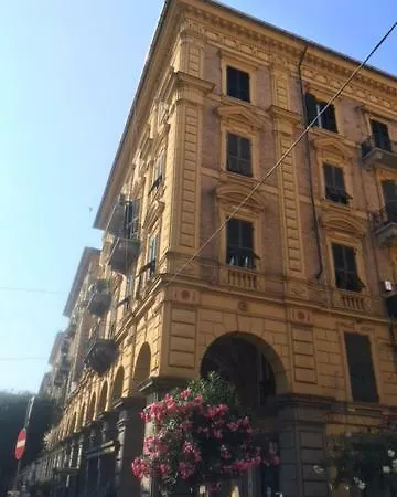 367 Di Piazza Brin דירה